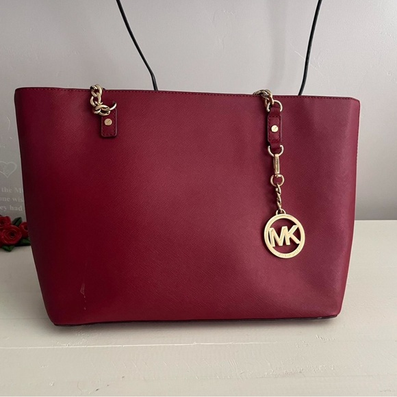 purse - Picture 1 of 4